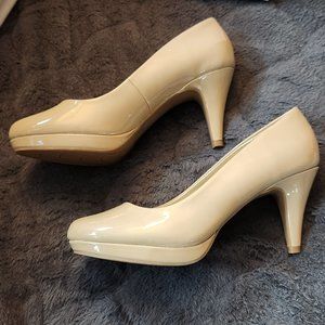 Bandolino Heels